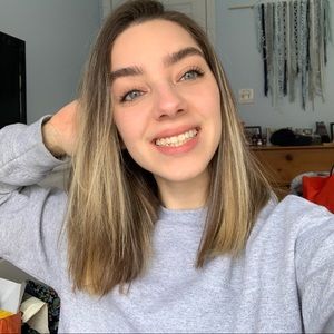 Meet your Posher, Lauren